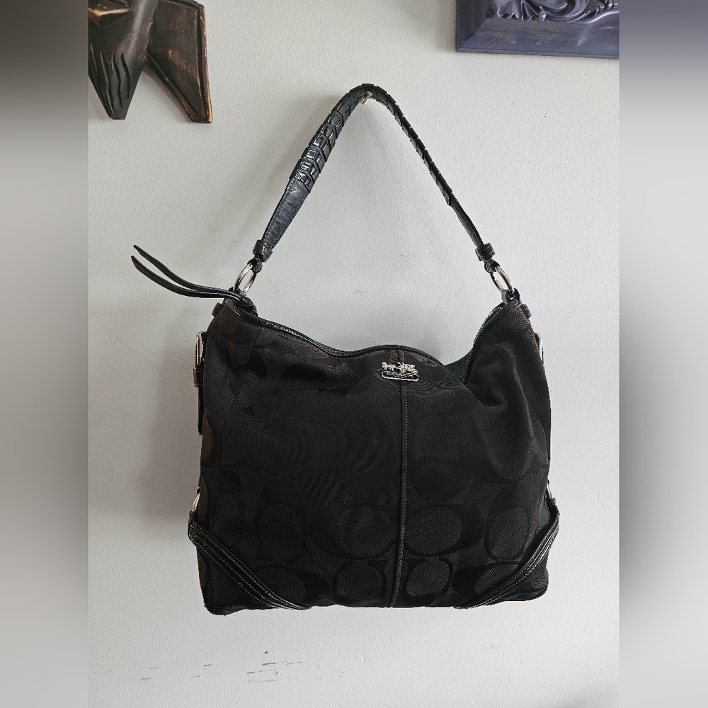 Coach Chelsea Signature Katarina Bag - #18903 - Black - Picture 7 of 15